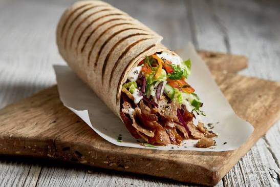 Dürüm mit Dönerfleisch